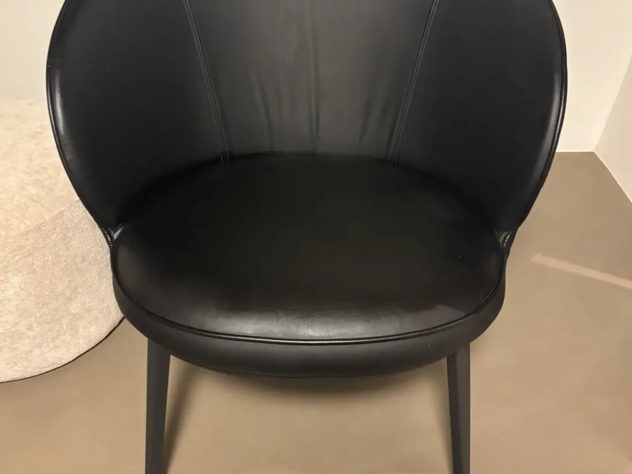 Billede 2 - Lounge stol sort