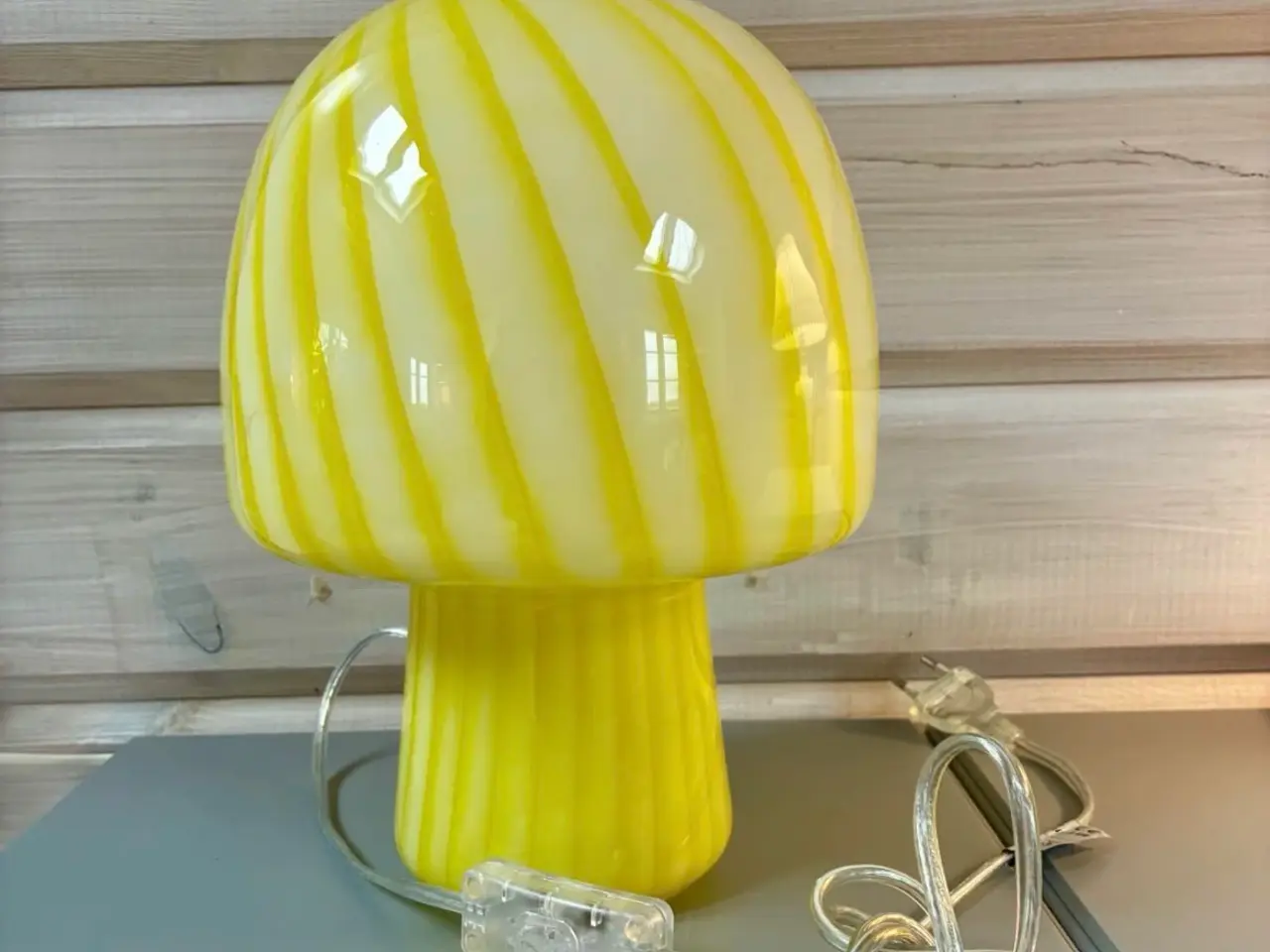 Billede 1 - Bordlampe fra Bahne