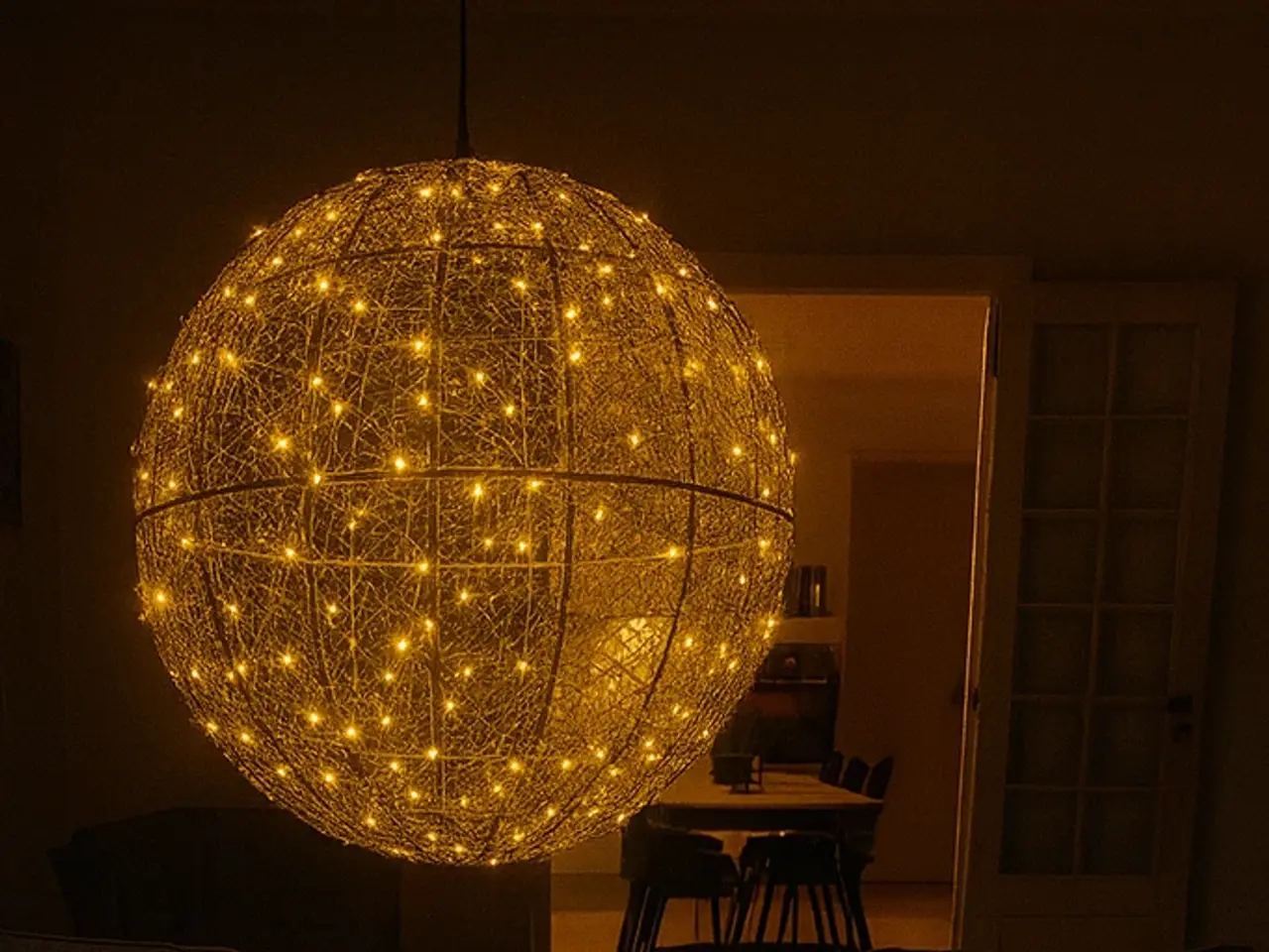 Billede 3 - Stor LED-designkugle / lampe Ø58 cm - 960 LED