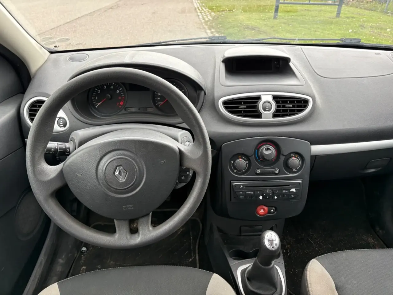 Billede 8 - Renault Clio III 1,2 16V Authentique Sport Tourer