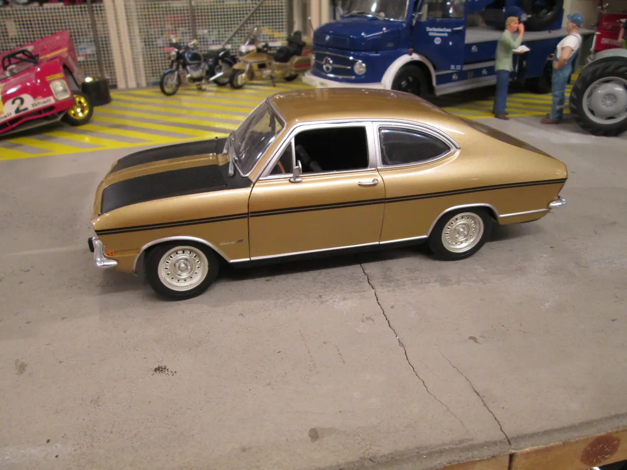 Billede 3 - Opel Kadett B 1900 Revell 1:18