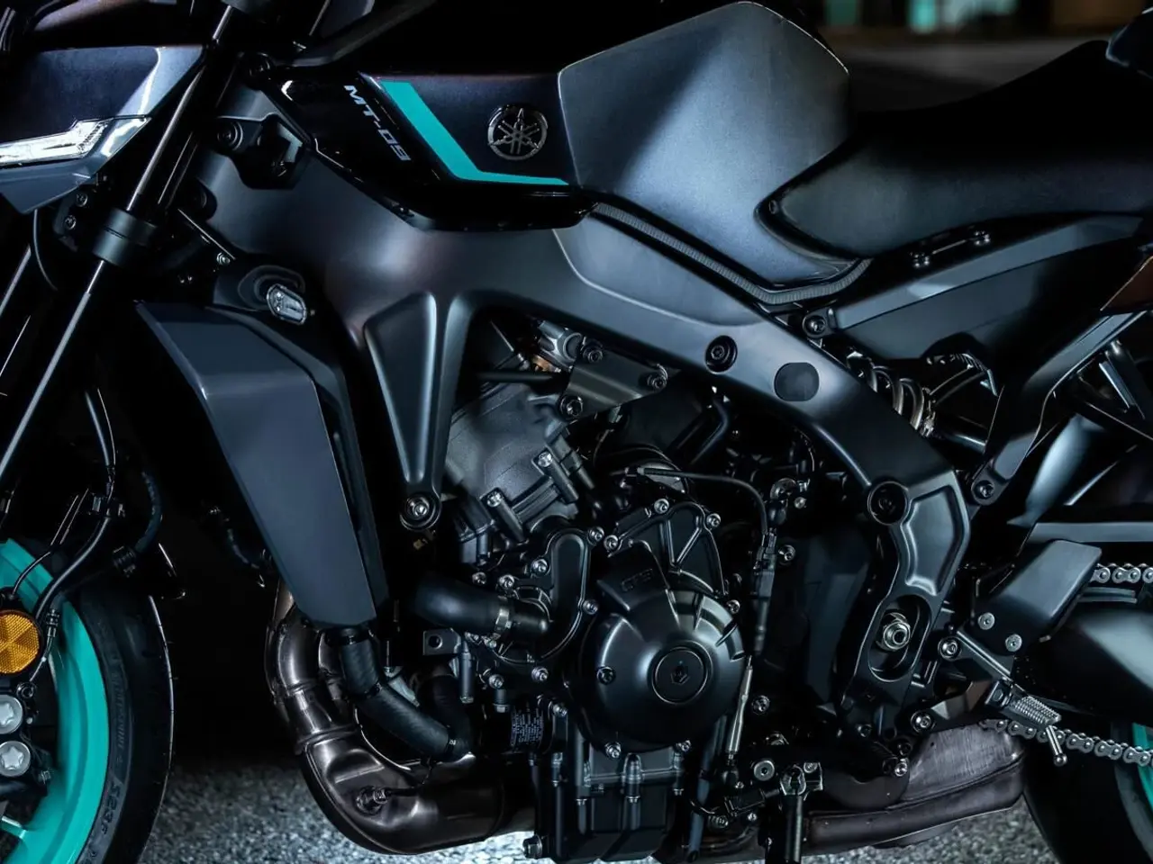 Billede 13 - Yamaha MT-09 Midnight Cyan