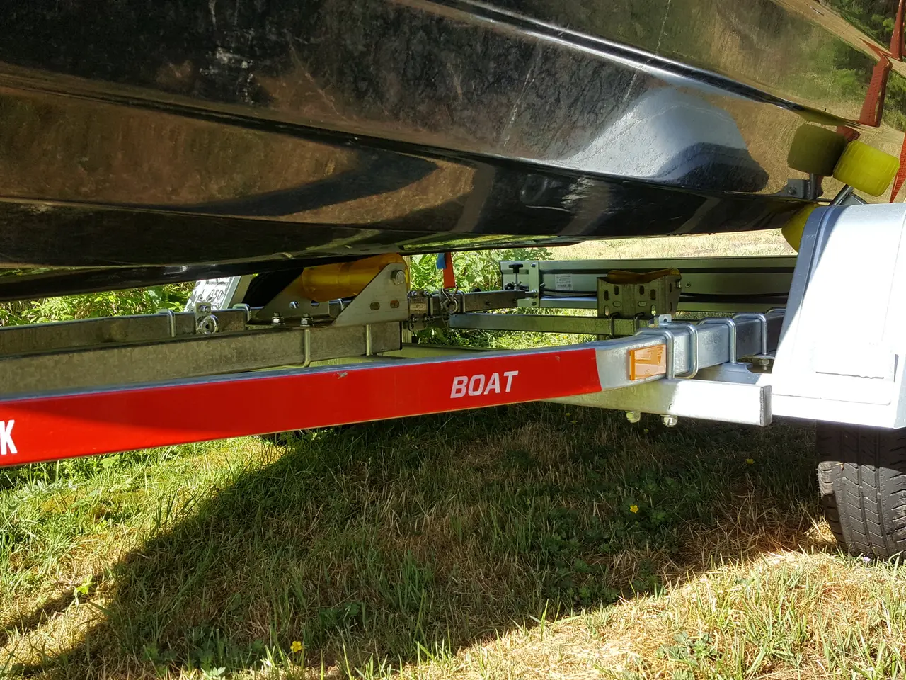 Billede 4 - Jolle på Trailer + ældre 8 Hk Mariner.