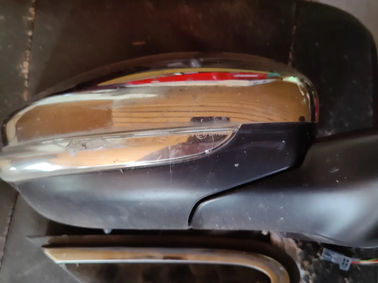 Billede 2 - Sidespejl til Peugeot 208