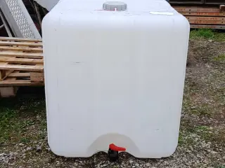 Vandbeholder 1000l