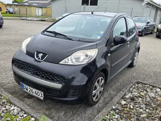 Peugeot 107 1,0 Active