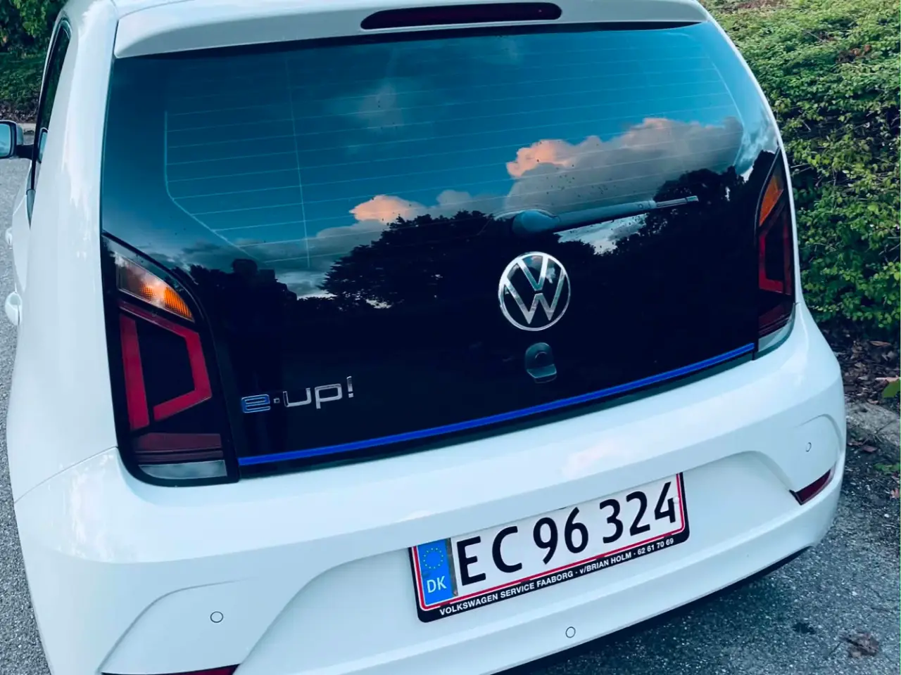 Billede 1 - VW E-UP Velkørene og økonomisk