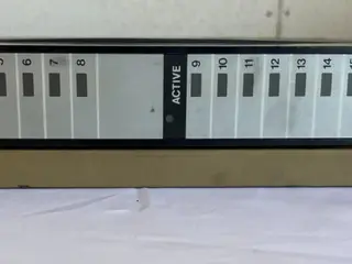 Gould Modicon AS-B825-016 24VDC True High 16 Point