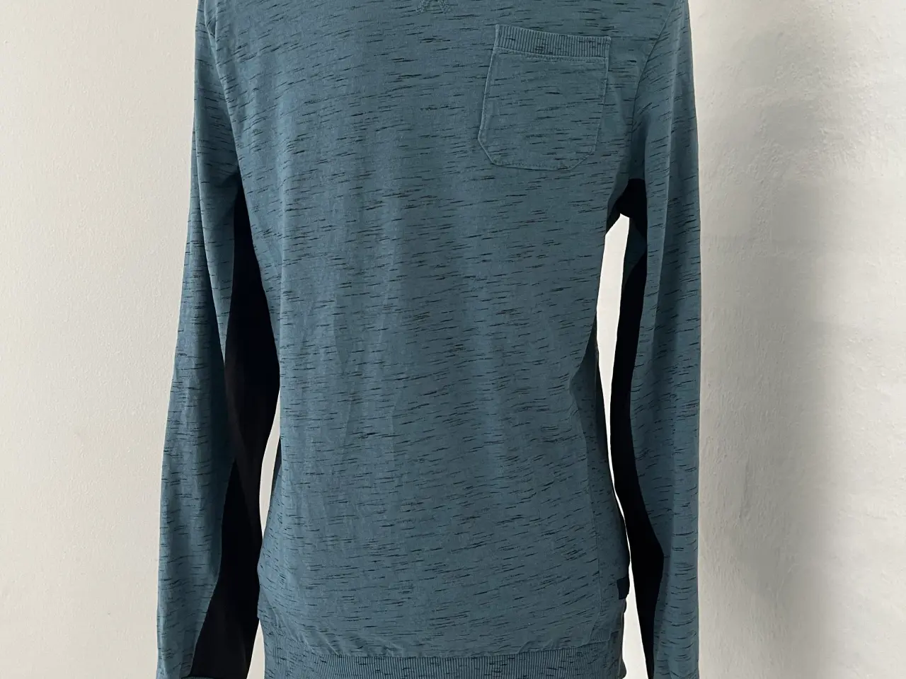 Billede 1 - Bluse str.170