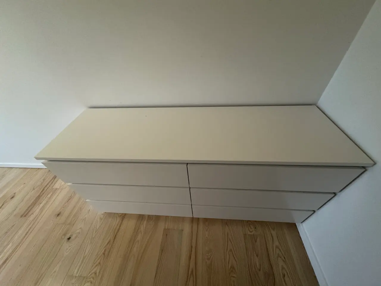 Billede 4 - IKEA MALM kommode – hvid – 6 skuffer – 160 cm