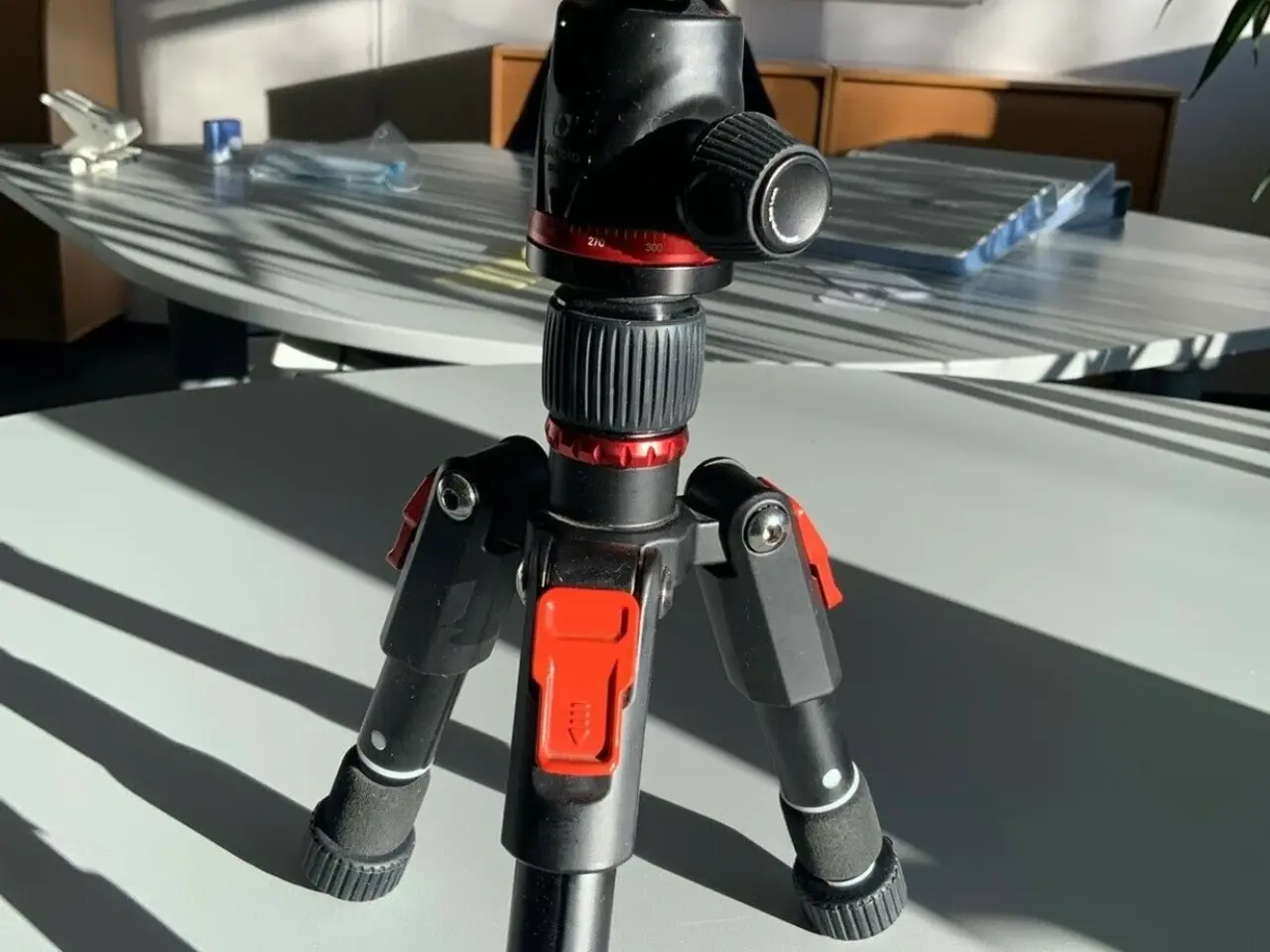 Billede 4 - Fotostativ Leofoto BH-30