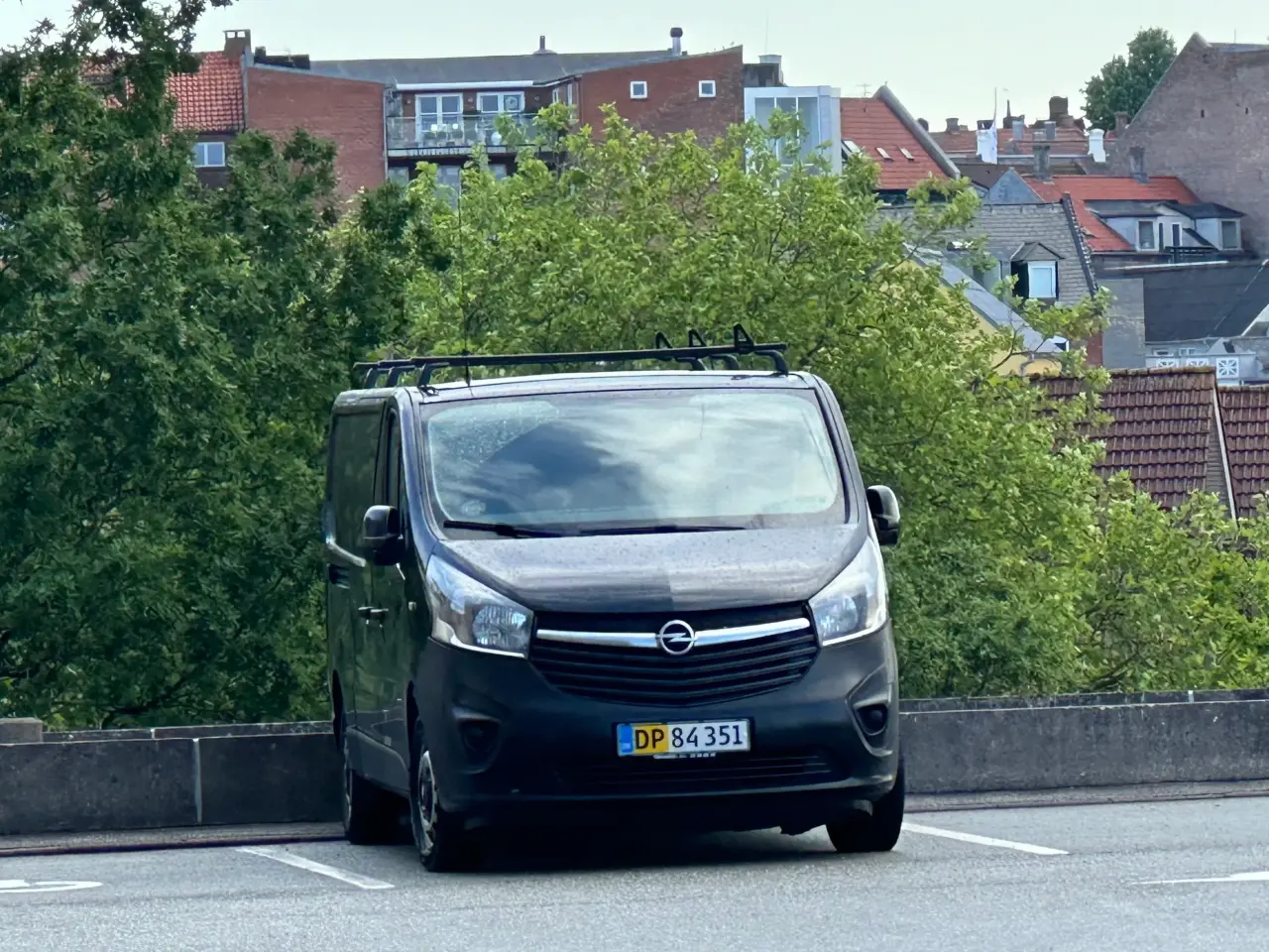 Billede 1 - Opel Vivaro moms fri. Evt. bytte.