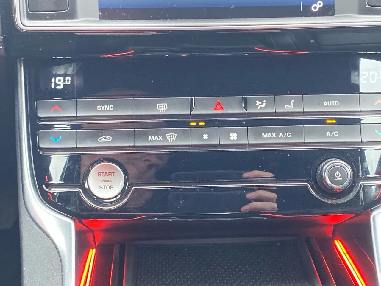 Billede 19 - Jaguar XE 2,0 D R-Sport 180HK 8g Aut.
