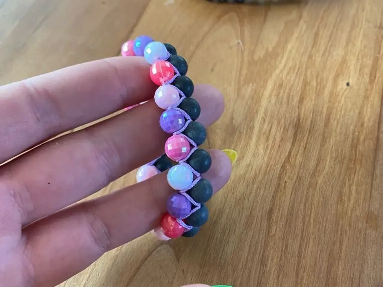 Billede 5 - Nye knyttede armbånd