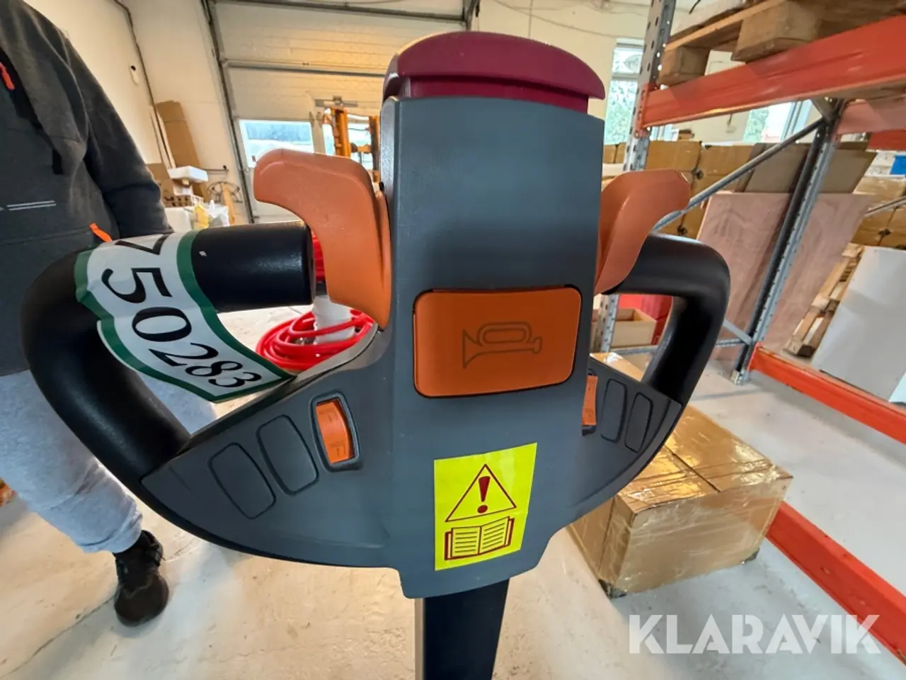 Billede 9 - Elektrisk pallestabler SolidHub HE-120/3 / CDD12J
