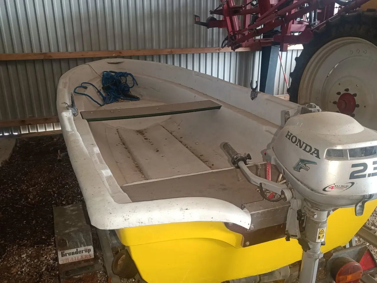 Billede 3 - - - - 10 fods med motor og trailer