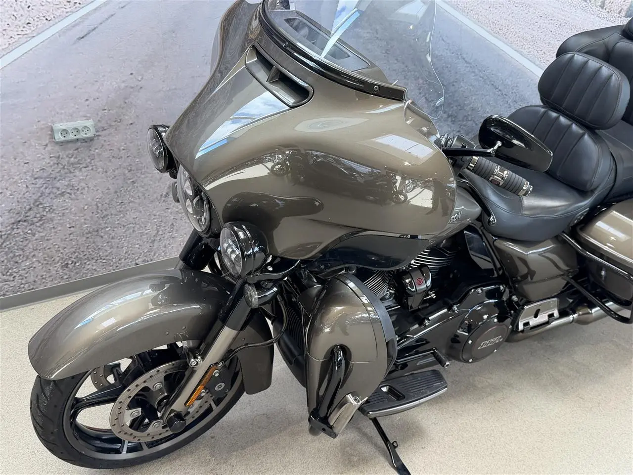 Billede 18 - Harley-Davidson FLHTKSE Ultra Limited CVO 117"