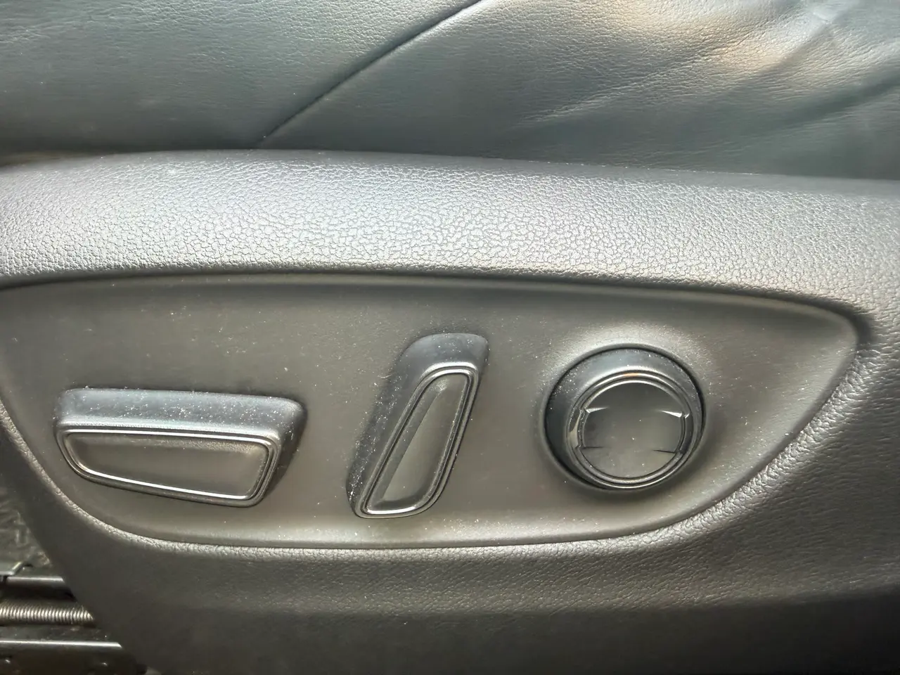 Billede 14 - RAV4 PHEV - 18,3 kWt batteri og 75km på opladning 