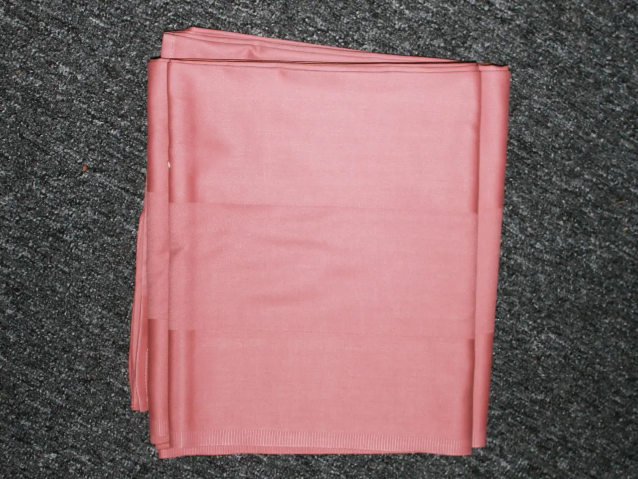 Billede 1 - Dug 125 x 230 cm 