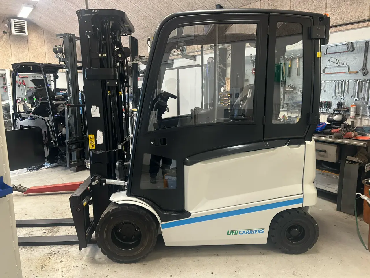 Billede 1 - 2500 kg eltruck fra 2019 kun 1075 timer 