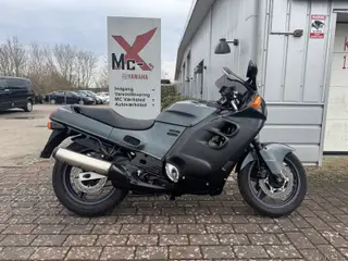 Honda CBR 1000 F