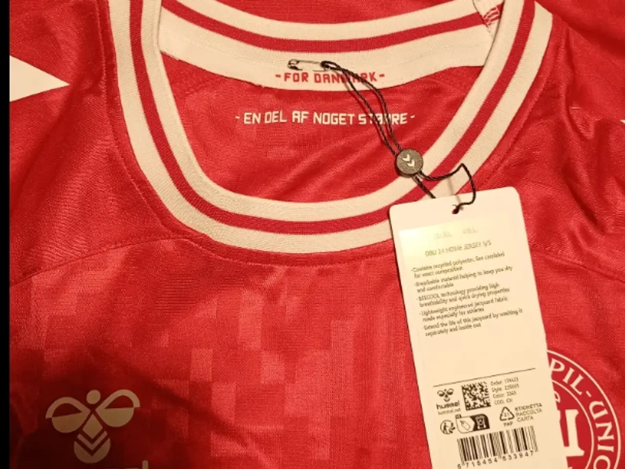 Billede 4 - Landsholdstrøje DBU - Signeret af landsholdet - XL