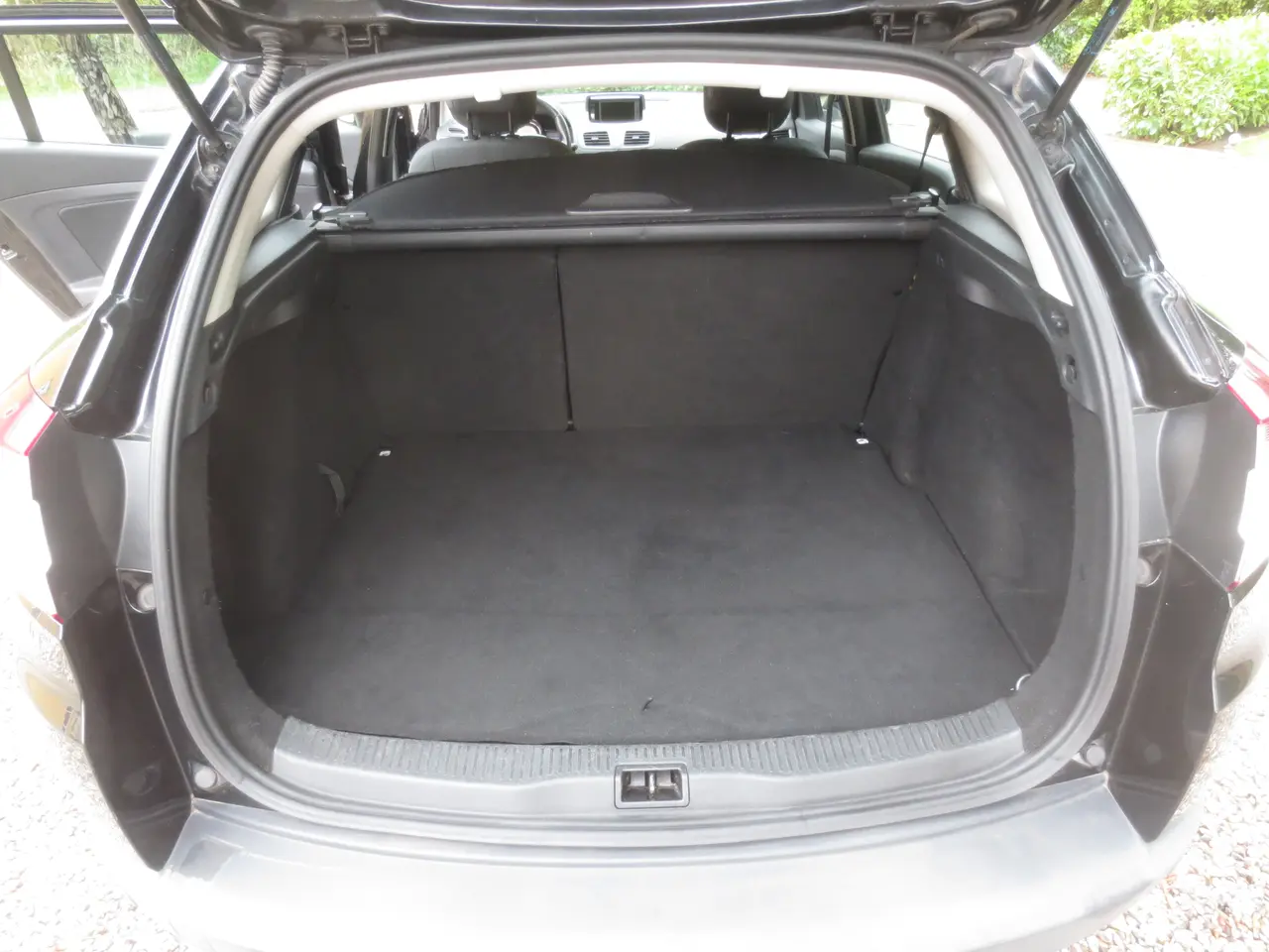 Billede 13 - Pæn Renault Megane 1.5 DCi Stc Ny model. 