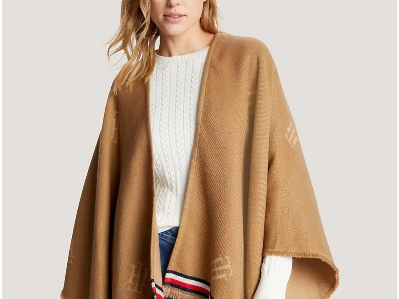 Billede 3 - Tommy Hilfiger poncho alm 1.499,-