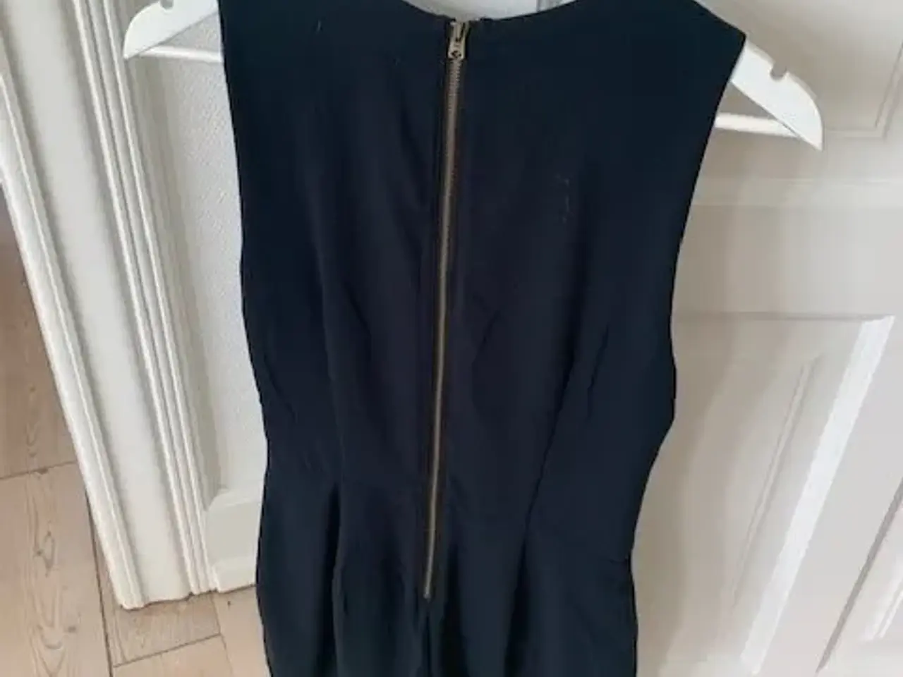 Billede 3 - Buksedragt/shorts fra A&F sort