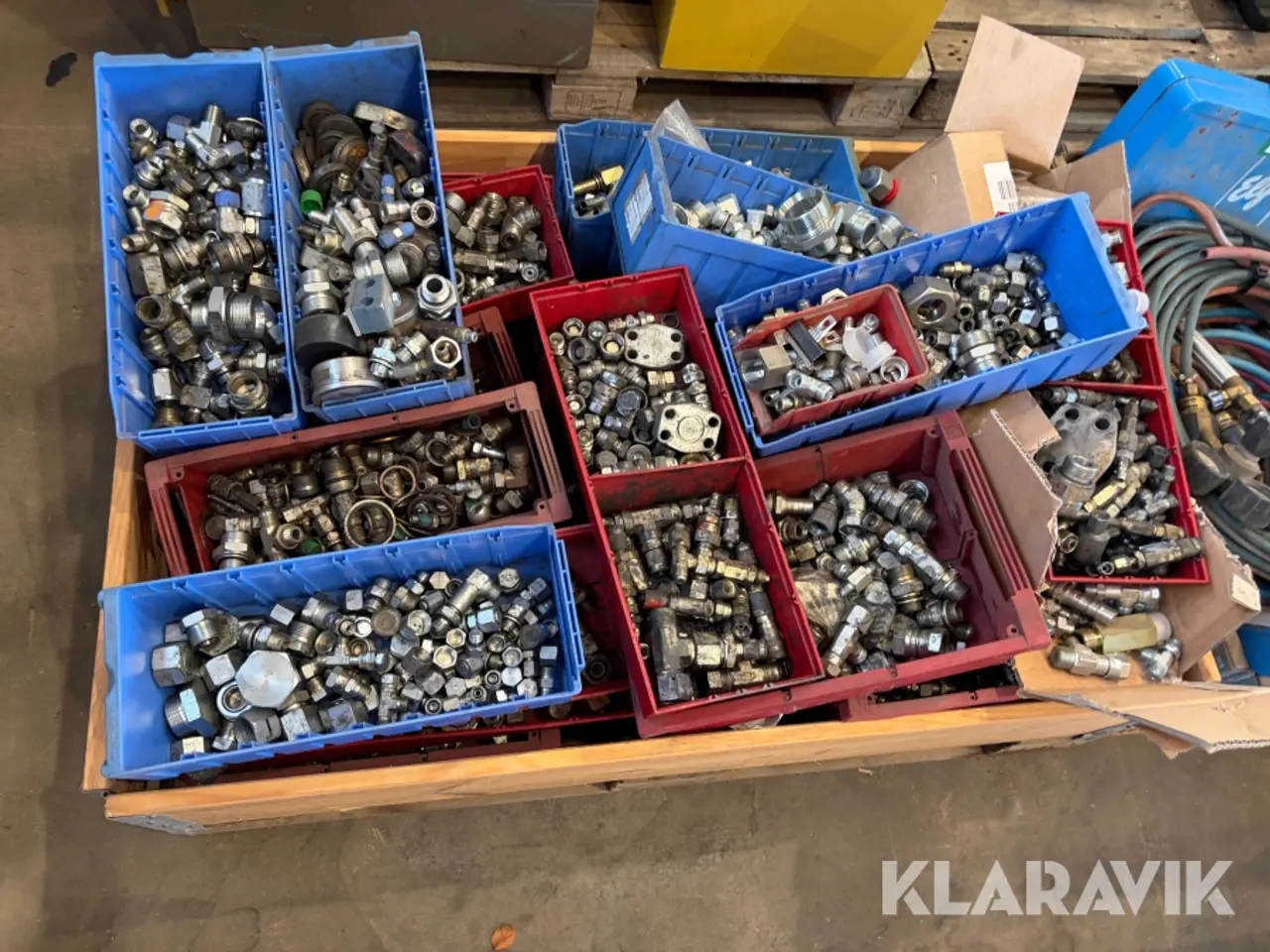 Billede 3 - Assorterede hydraulik fittings - cirka 30 kasser