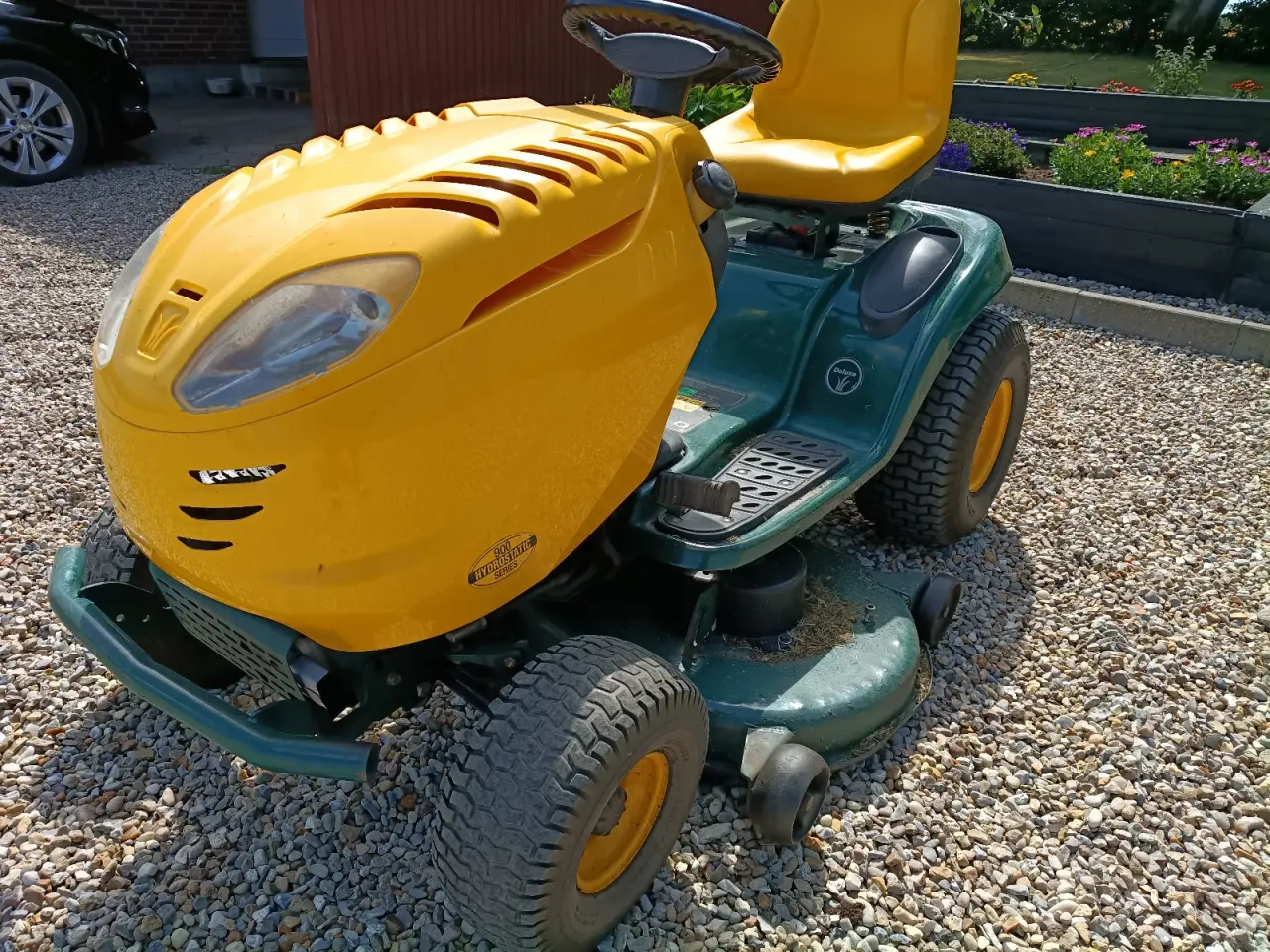 Billede 1 - Flot køreklar 42" Yard-Man Havetraktor 