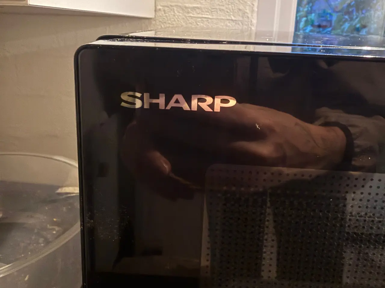 Billede 4 - Sharp mikroovn sort med drejeknapper