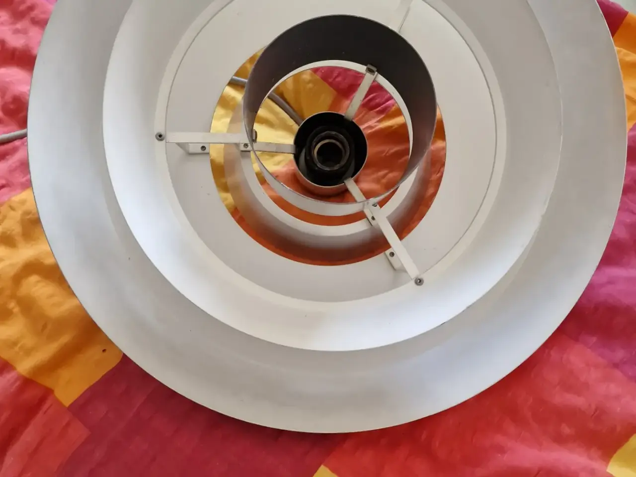 Billede 5 - Loftslampe i letmetal