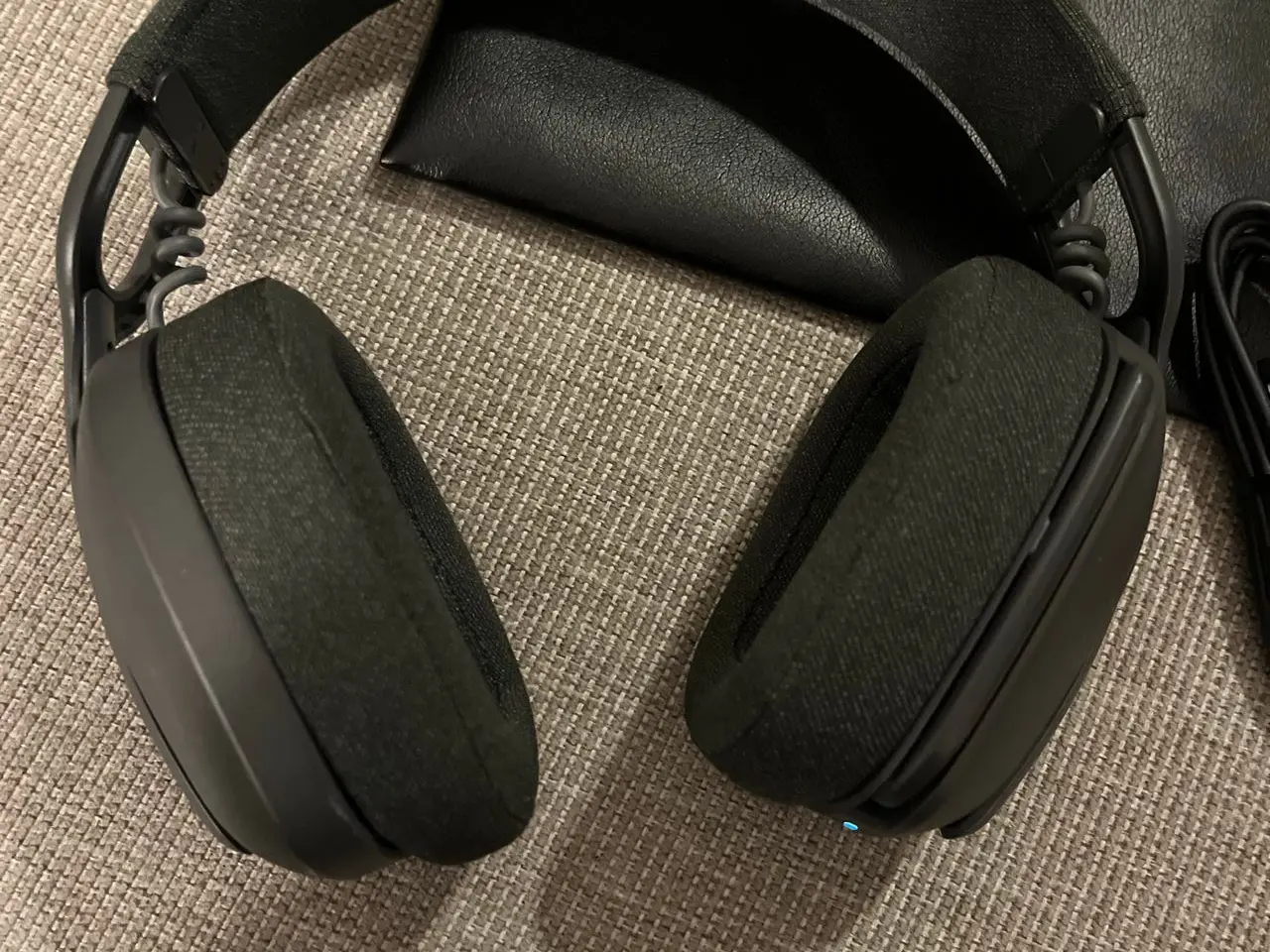 Billede 6 - Logitech Zone Vibe 100 trådløst headset med skjult mikrofon