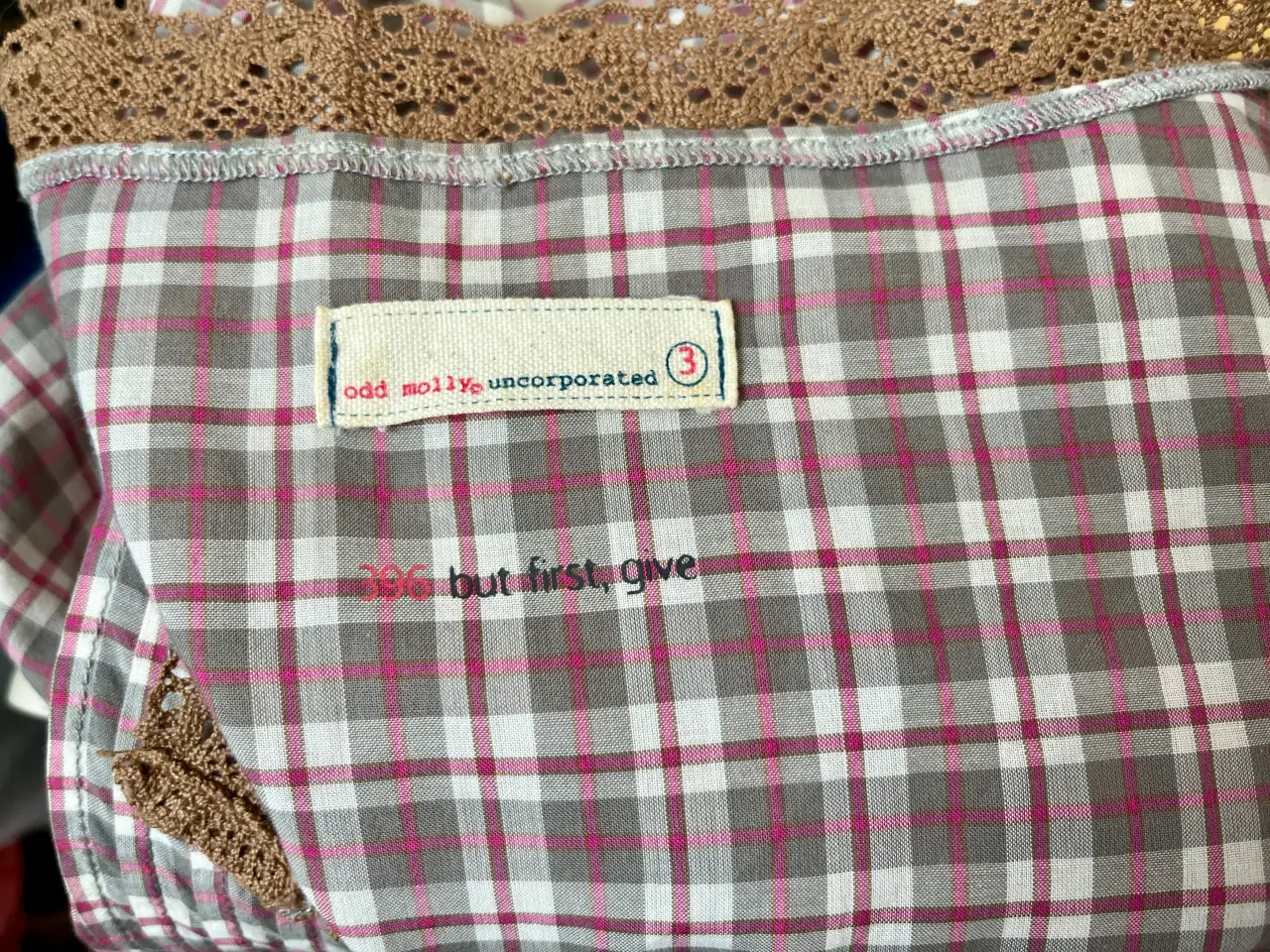 Billede 6 - Odd Molly, ternet bluse, str. 40