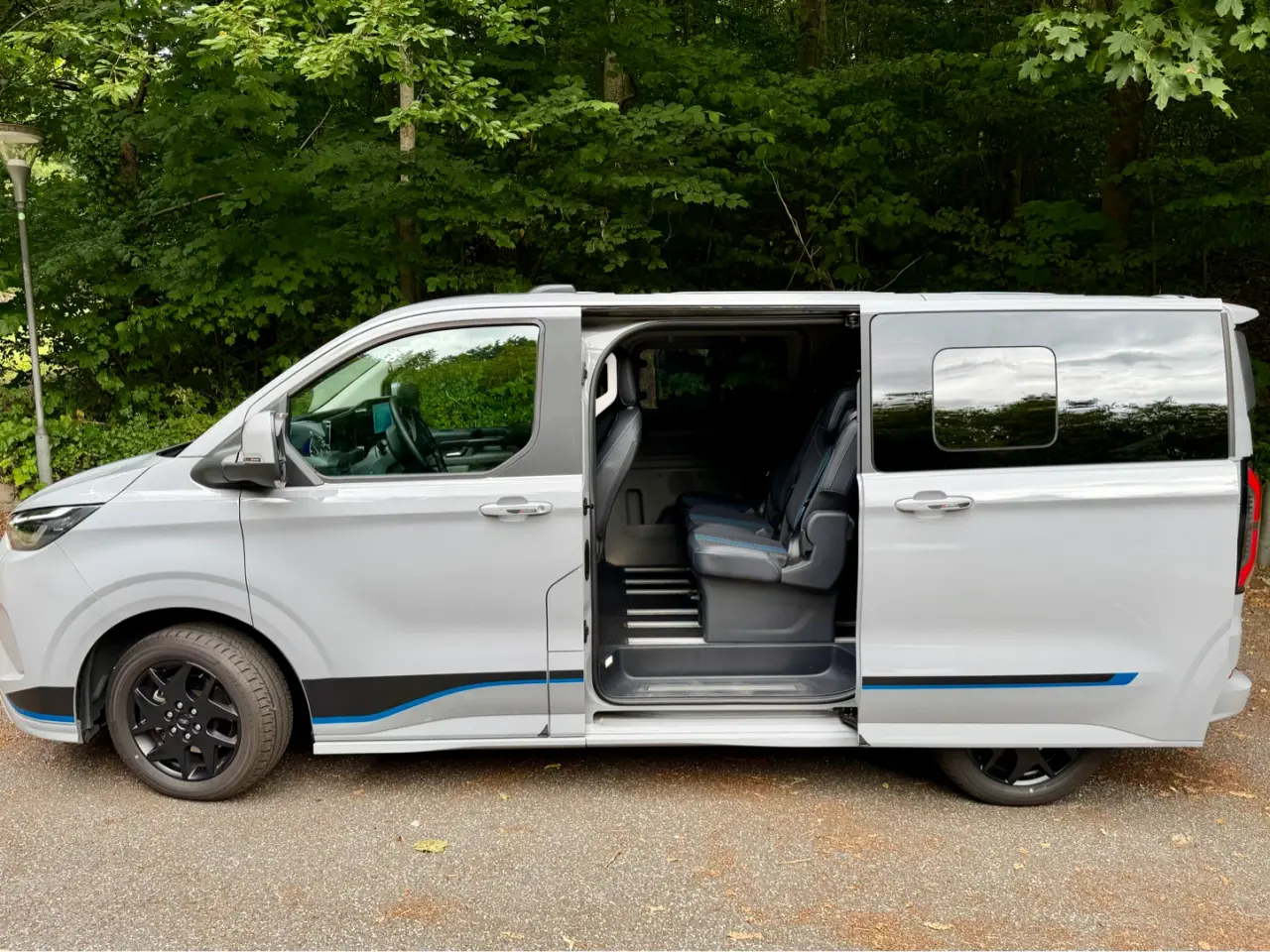 Billede 3 - Ford Tourneo Sport Plugin