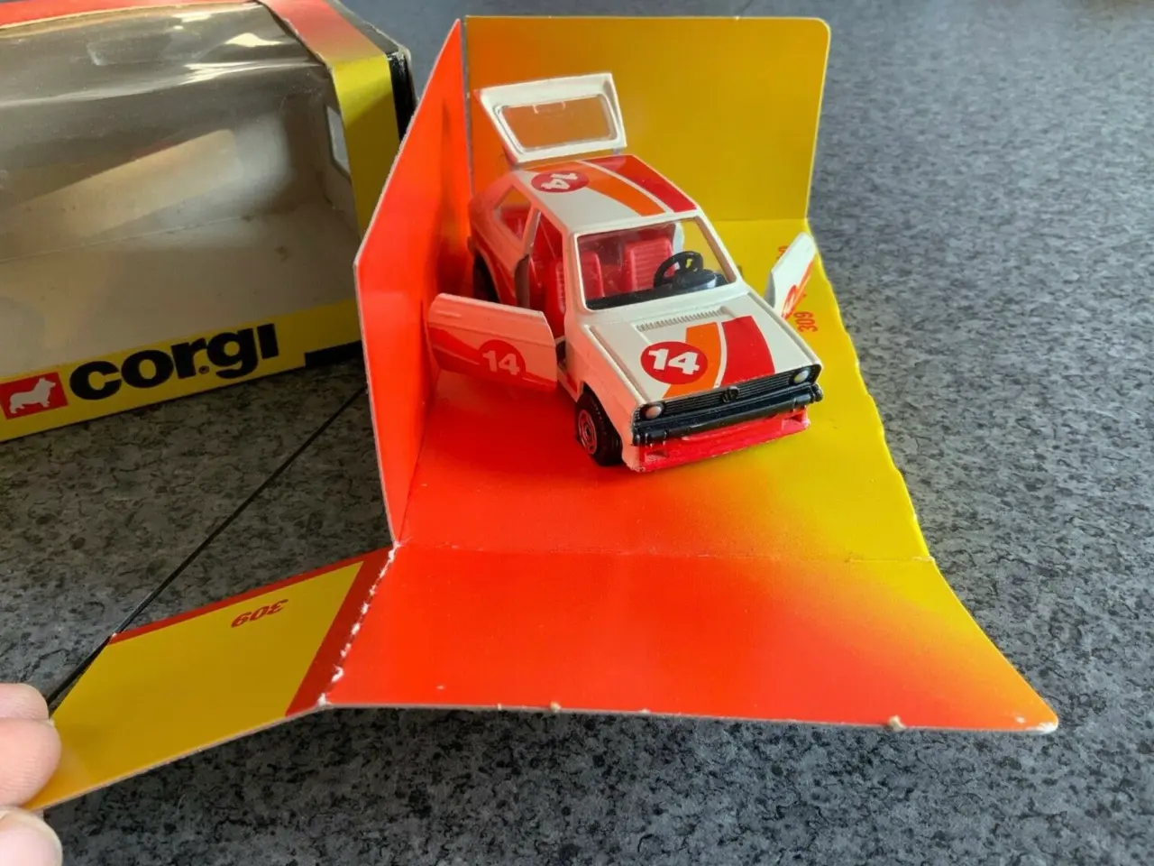 Billede 3 - Corgi Toys No. 309 VW Volkswagen Turbo