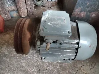 Elmotor