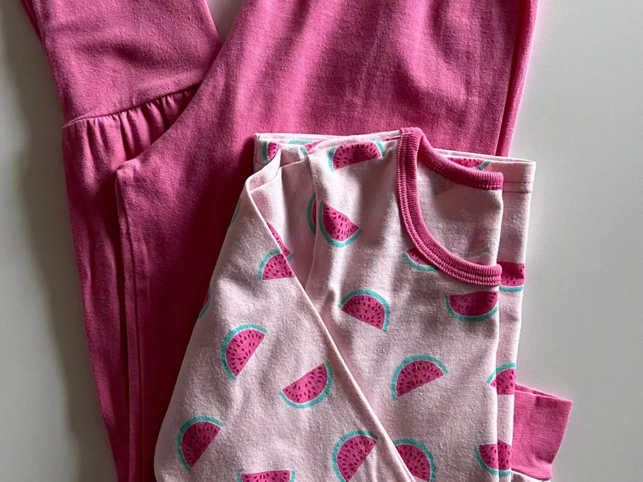 Billede 5 - 808 pyjamas, str. 8, 2 sæt - NYE!