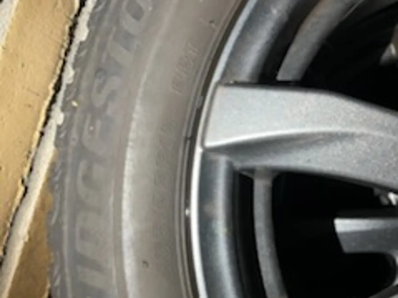 Billede 3 - Bridgestone alufælge med dæk