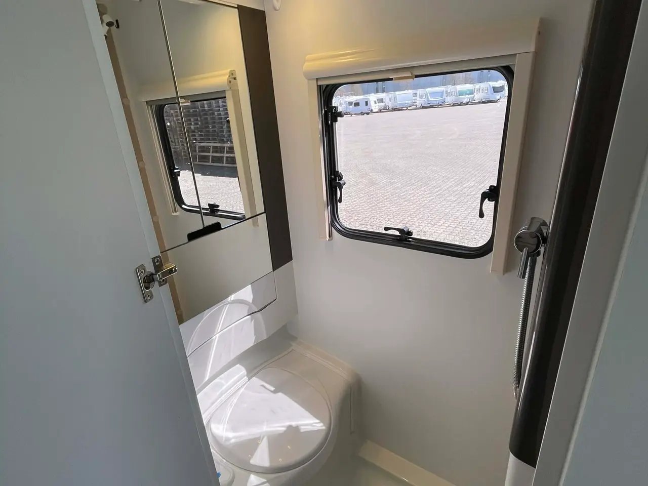 Billede 10 - 2019 - Adria Action 391 PH
