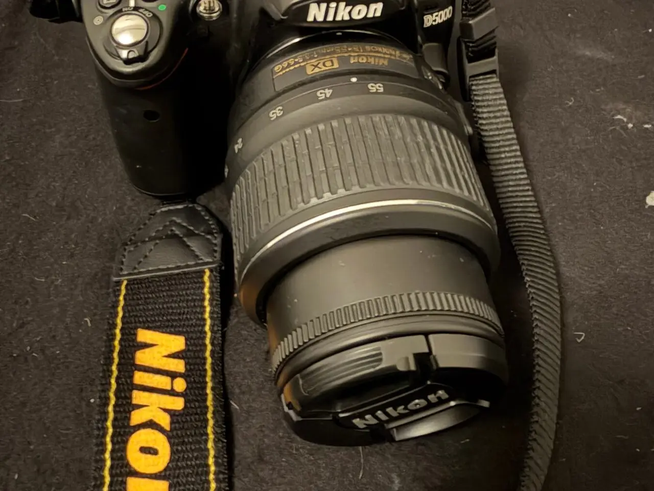 Billede 2 - Nikon D5000 DSLR med 18–55 mm VR, taske, oplader