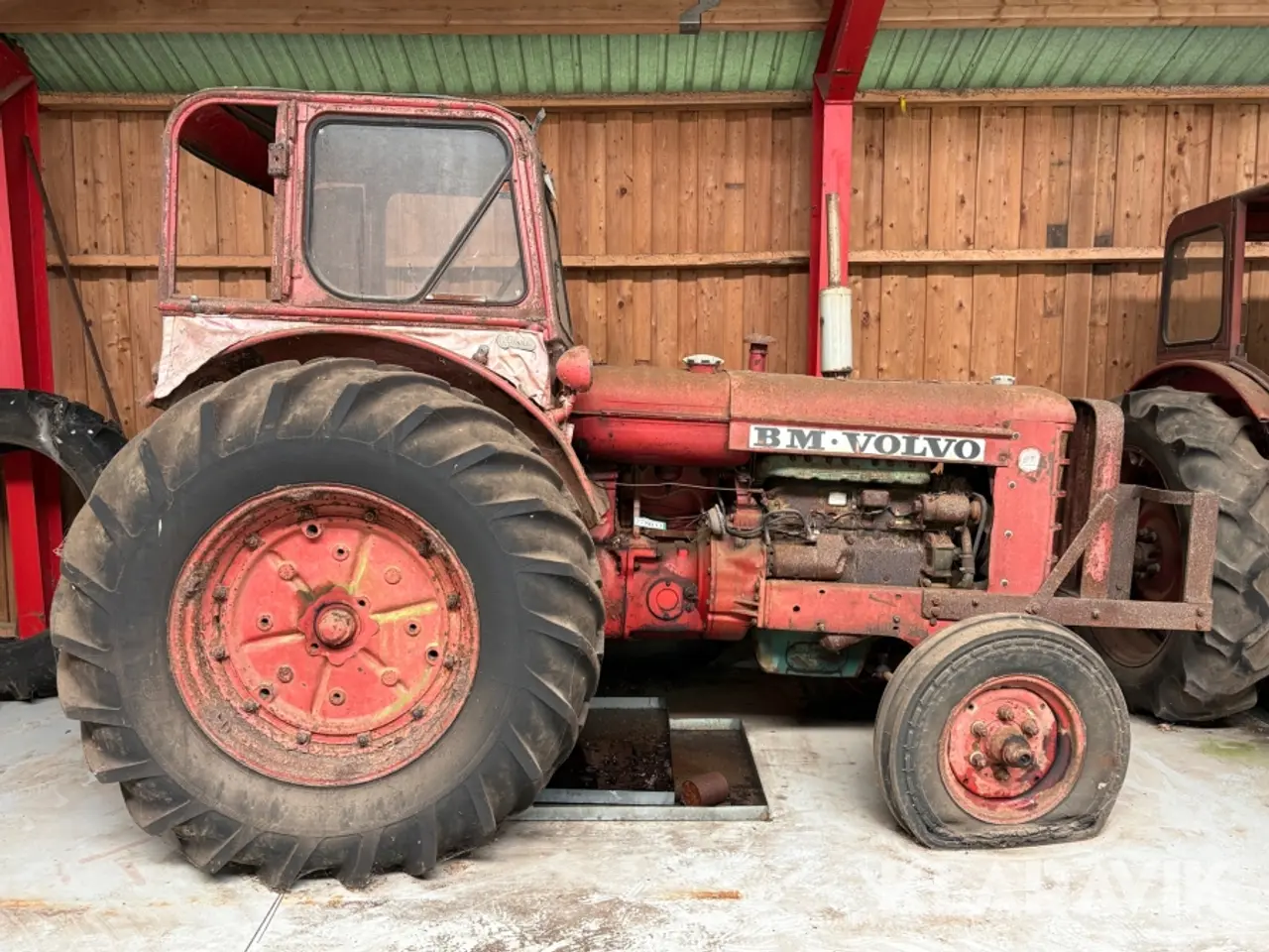 Billede 2 - Veterantraktor Volvo bm Bison 470