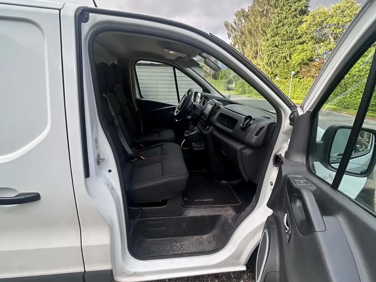 Billede 5 - Fin Opel Vivaro Kassebil
