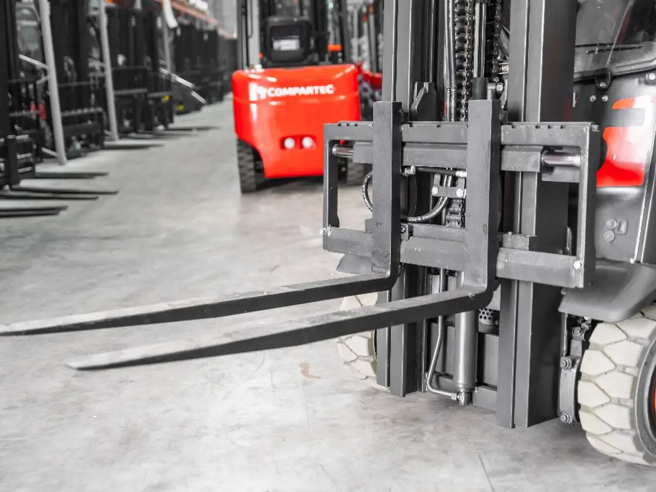 Billede 3 - Linde E 25 H /600-01 el-gaffeltruck - 2500 kg, 6430 mm - brugt