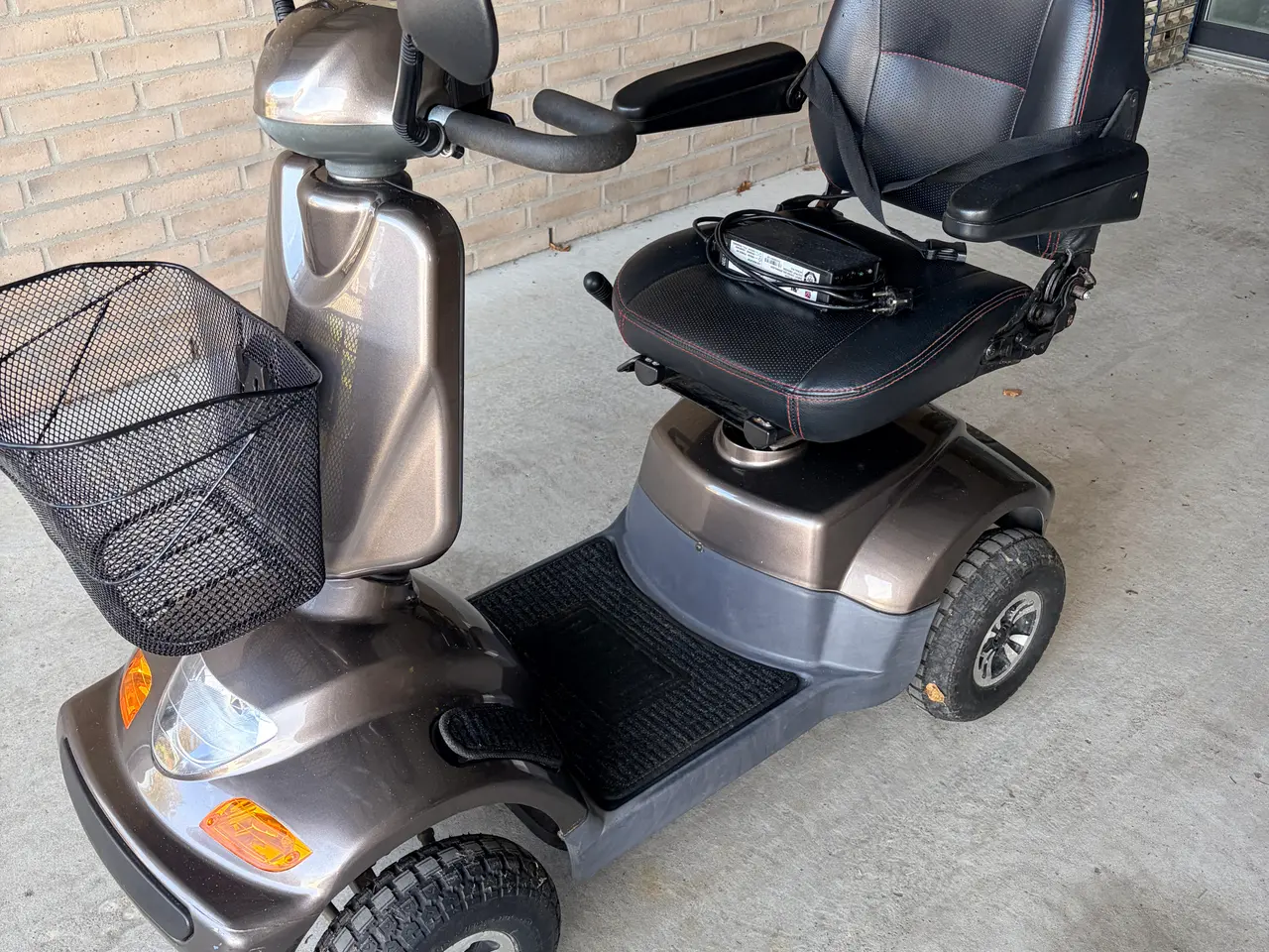 Billede 1 - El scooter fire hjulet