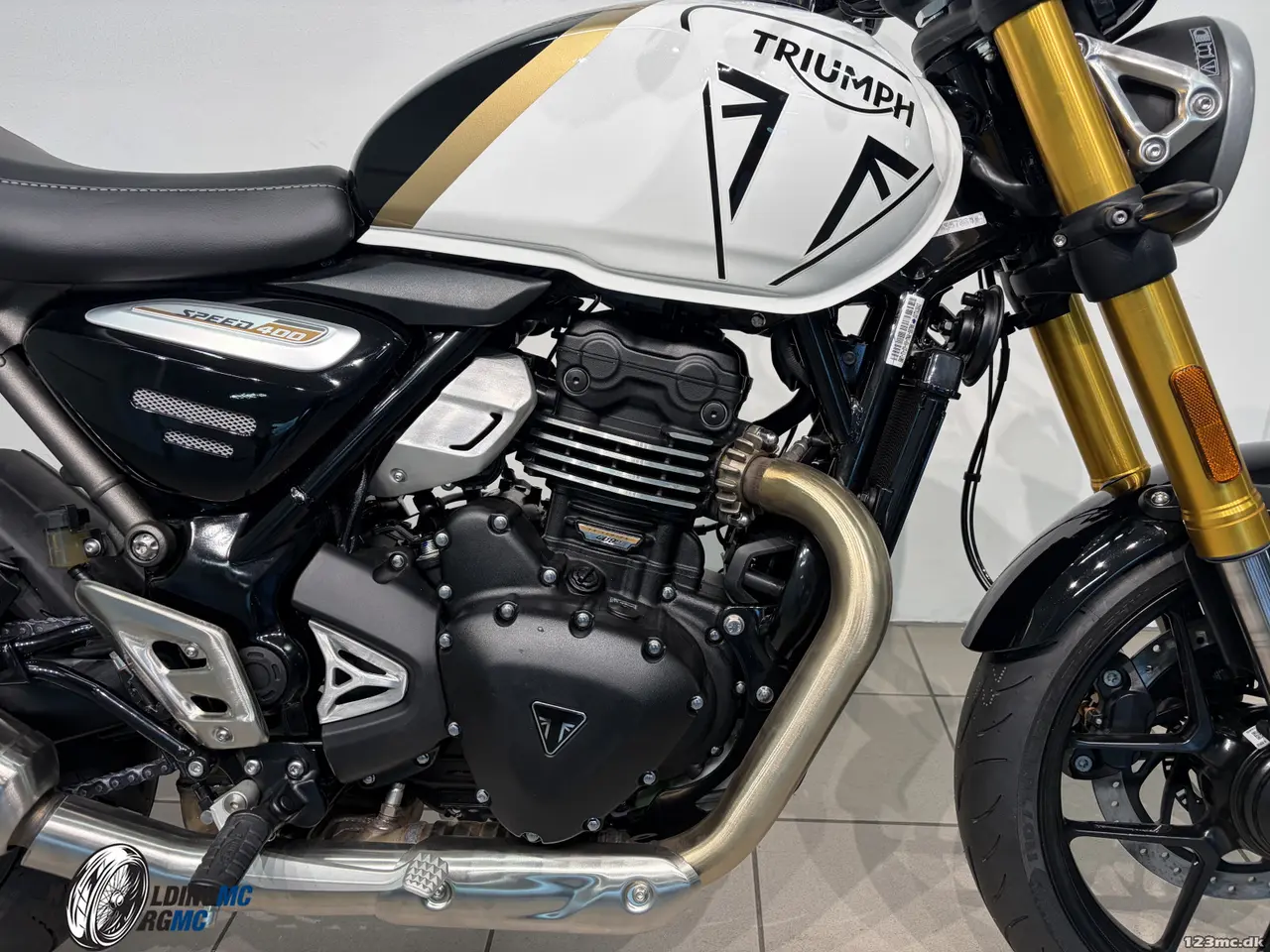 Billede 5 - Triumph Speed 400 Pearl Met White/Phantom Black