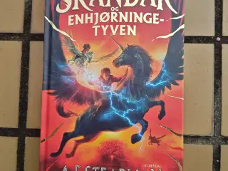Skandar og enhjørninge tyven bog af A.F. Steadman