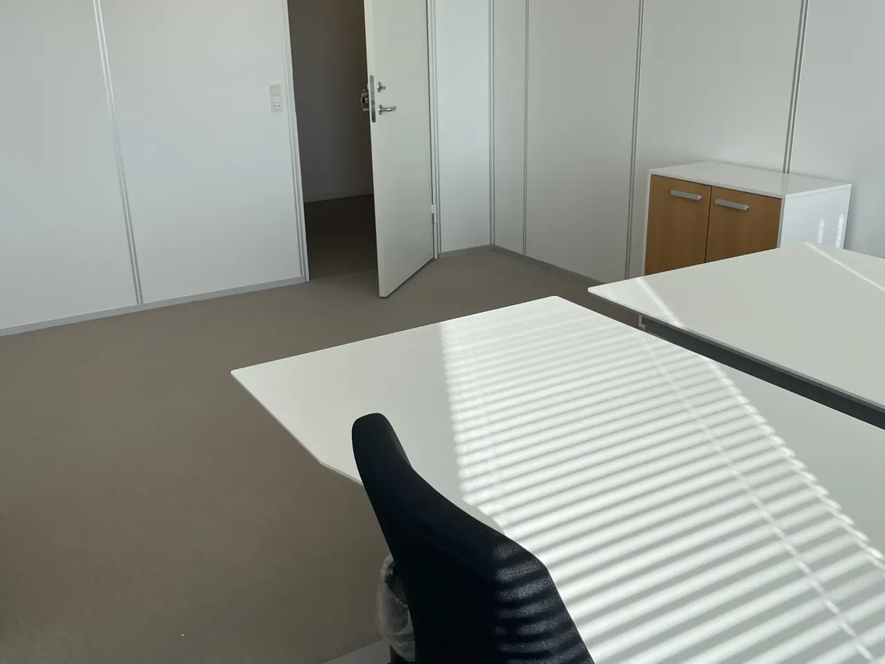 Billede 2 - Attraktivt lyst kontor lejemål med god beliggenhed - 18 m2