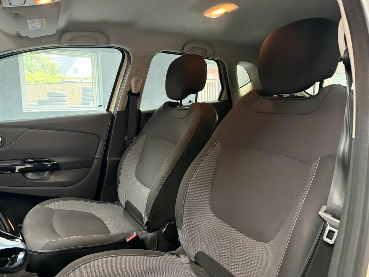 Billede 15 - Renault Captur 1,5 DCI FAP Expression EDC 90HK 5d 6g Aut.